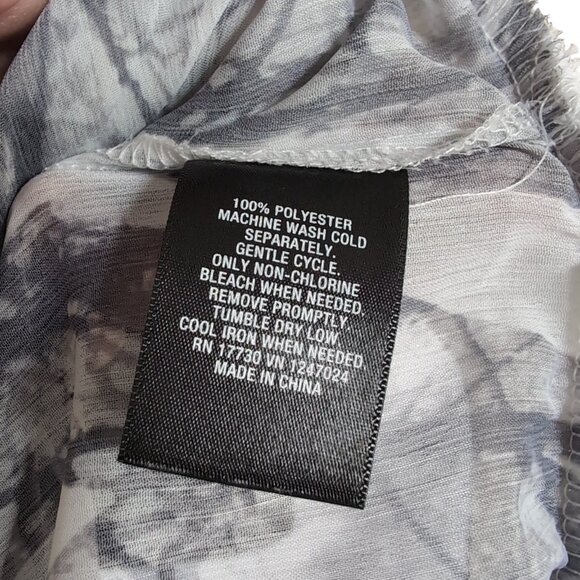 Casual Long Sleeve Top Massimo Size Medium - Picture 4 of 4